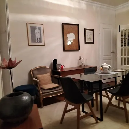 Vintage Happiness Flat Near Avenida Da Liberdade شقة Lisboa